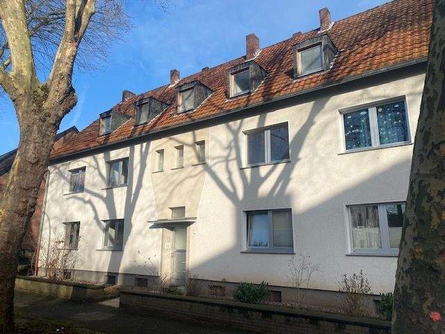 EINZimmer - Dachgeschoßwohnung MIT WOHNKÜCHE ZWISCHEN DREIKÖNIGENVIERTEL UND POMONA