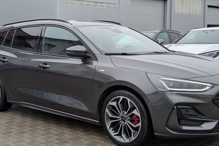 Ford Focus 14.466 km 25.950 € Burghaun 36151