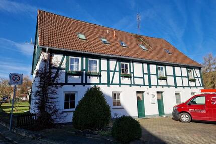 Charmantes 1-Zimmer-Apartment in denkmalgeschütztem Gebäude