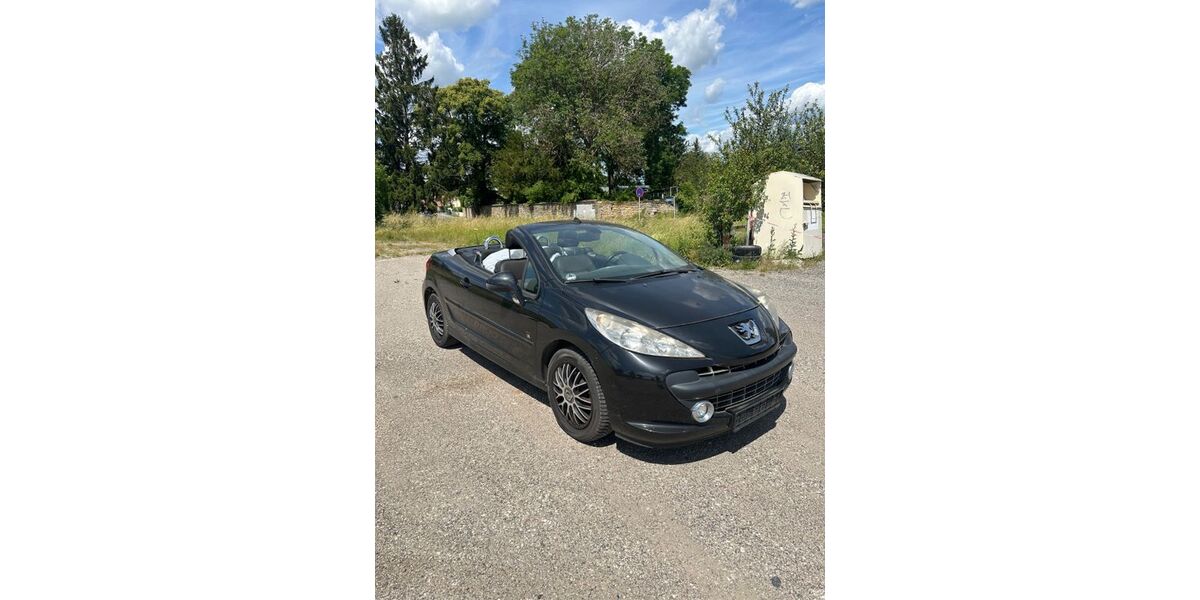 Peugeot 207 160.000 km 2.800 &euro; Zeitz 06712