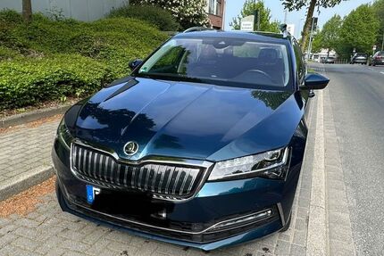 Skoda Superb 52.000 km 21.500 &euro; Essen 45147