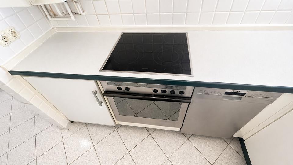 Erdgeschoßwohnung Frankfurt am Main Ost - 4 Zimmer, 75 m&sup2;, 1.050&euro; | Angebot:26287918