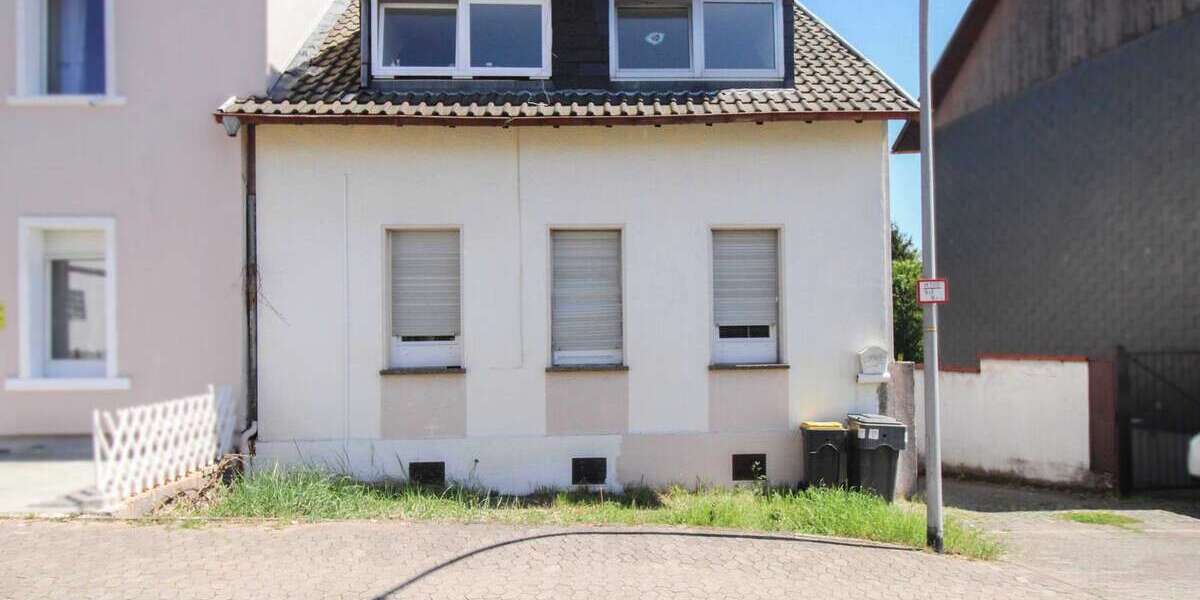 Einfamilienhaus Saarbrücken West - 7 Zimmer, 148 m&sup2;, 230.000&euro; | Angebot:27148138