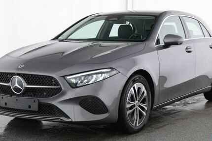 Mercedes-Benz A 180 2.810 km 29.879 &euro; Lebach 66822