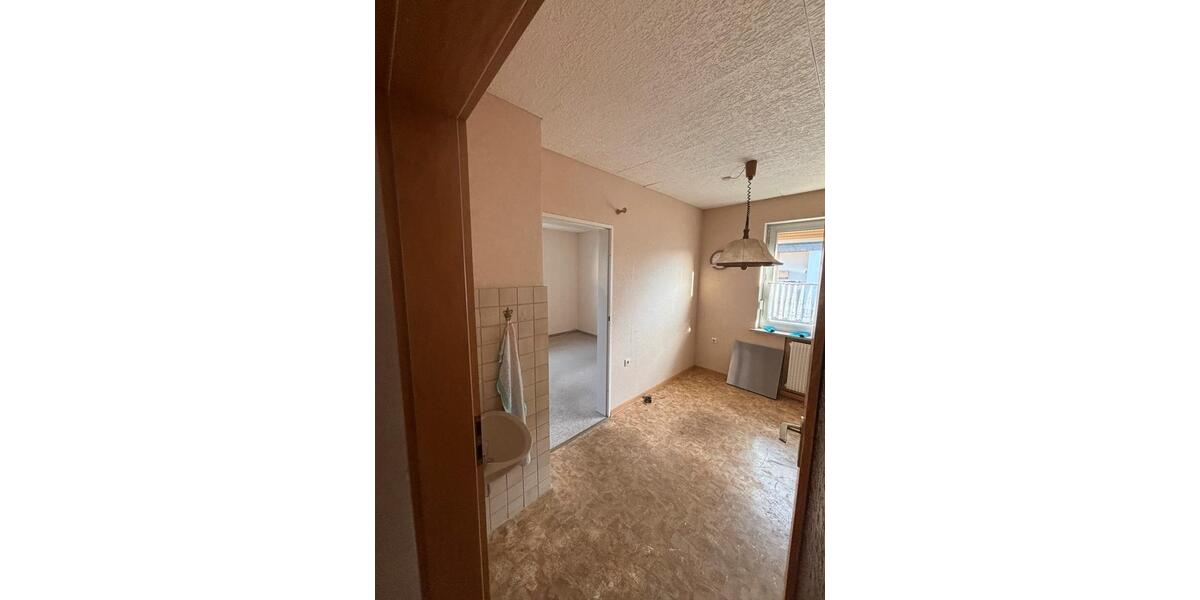 Einfamilienhaus Duderstadt - 7 Zimmer, 200 m&sup2;, 235.000&euro; | Angebot:26926937