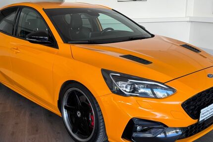 Ford Focus 122.377 km 18.999 &euro; Baunatal 34225