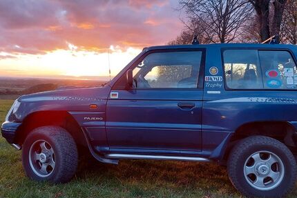 Mitsubishi Pajero 211.000 km 11.999 &euro; Schlangen 33189