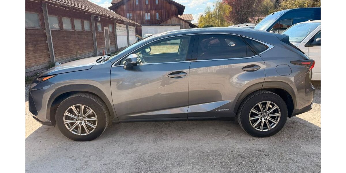 Lexus NX 300 114.000 km 24.900 &euro; Prien a. Chiemsee 83209