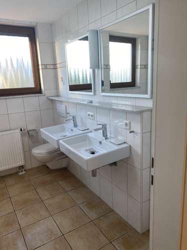 Dachgeschoßwohnung Gomaringen - 4 Zimmer, 102 m&sup2;, 1.660&euro; | Angebot:26408594