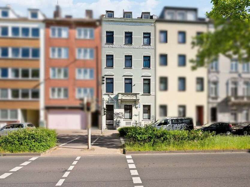 Haus zum Kaufen in Aachen 545.000 € 295 m²