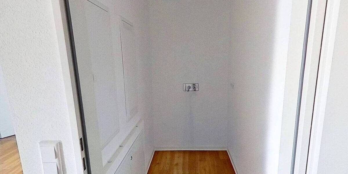 Etagenwohnung Osnabrück Hellern - 4 Zimmer, 94 m&sup2;, 1.230&euro; | Angebot:26450480