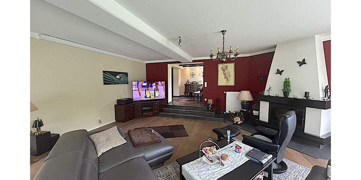 Einfamilienhaus Horst (Holstein) - 7 Zimmer, 216 m&sup2;, 670.000&euro; | Angebot:25726891