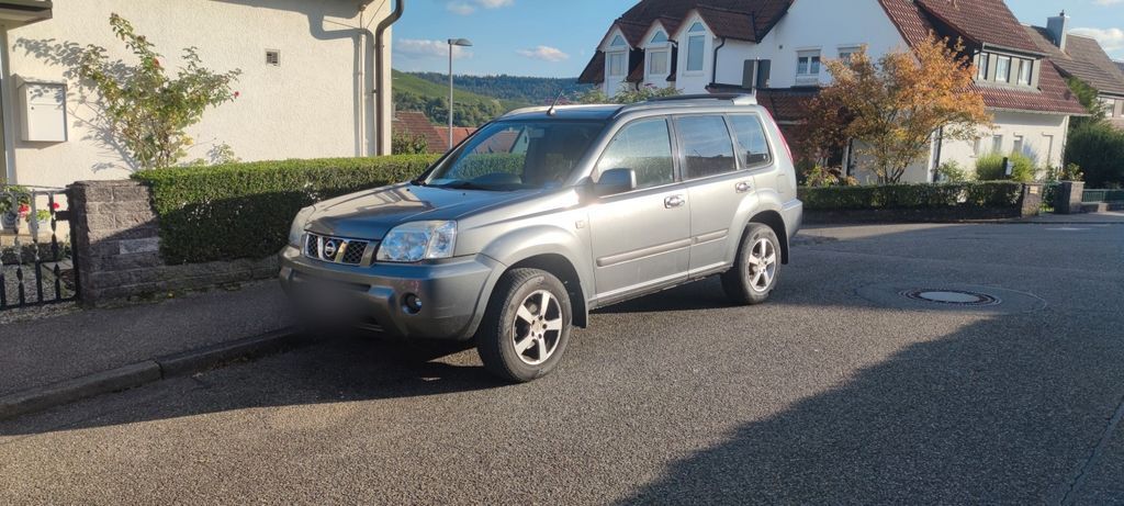 Nissan X-Trail 167.000 km 4.500 € Großbottwar 71723
