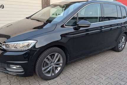 VW Touran 138.822 km 15.790 &euro; Warendorf 48231