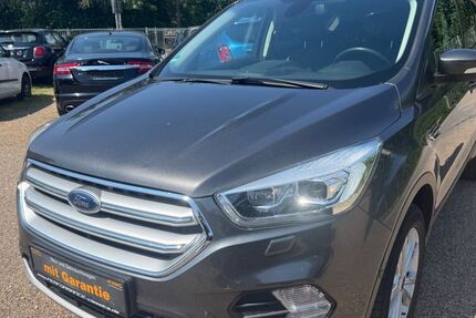Ford Kuga 145.356 km 11.999 &euro; Minden 32429