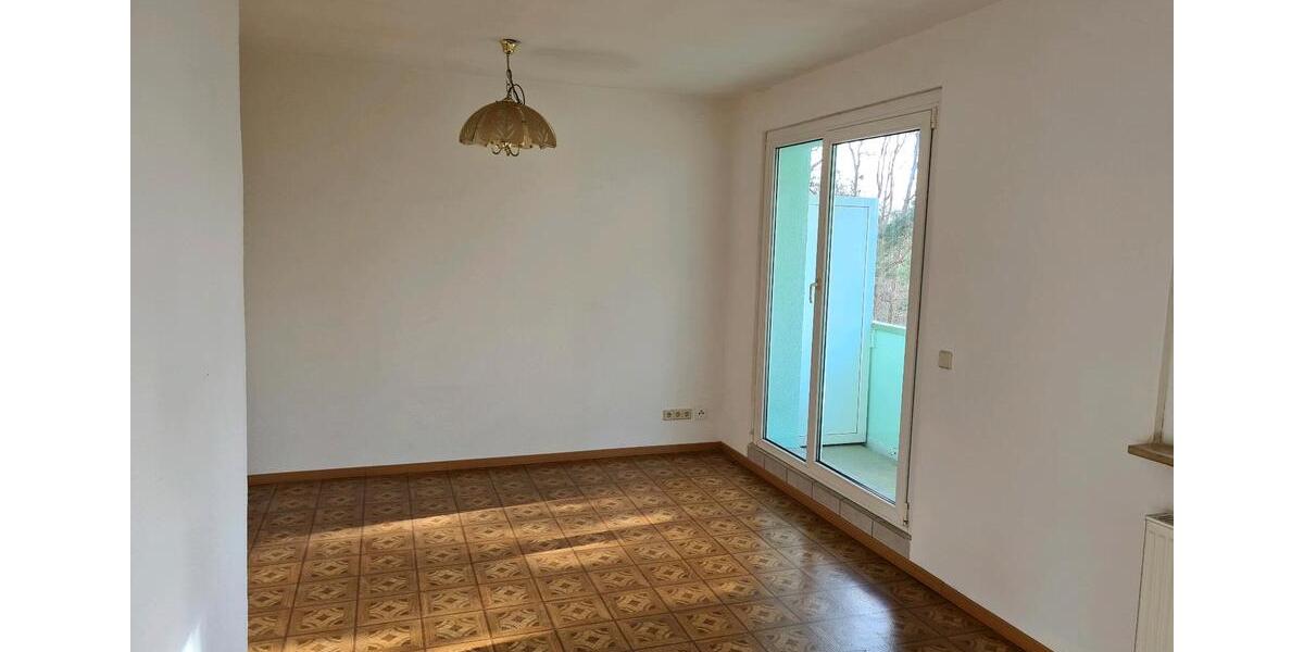 Etagenwohnung Dessau-Roßlau Brambach - 3 Zimmer, 59 m&sup2;, 50.000&euro; | Angebot:26731142