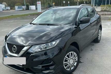 Nissan Qashqai 46.000 km 18.299 &euro; Bad Driburg 33014