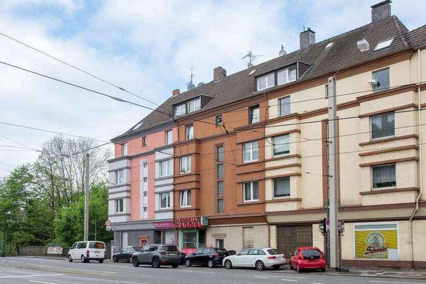 Haus zum Kaufen in Essen Altendorf 799.000 € 422.37 m²