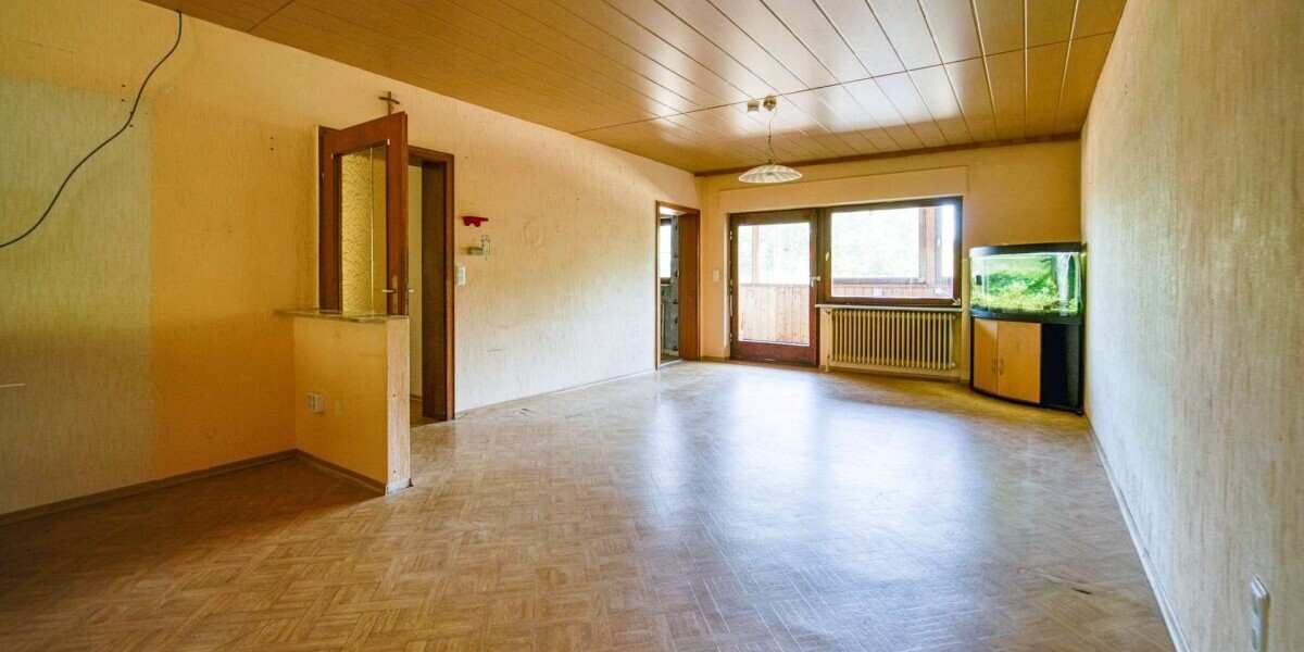 Bungalow Einfamilienhaus in ruhiger Lage (mit zweiter Wohnung zum separaten Kauf) - Einfamilienhaus Schmelz | Angebot:27098110