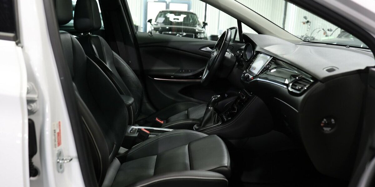 Opel Astra K ST 1.6 CDTI INNOVATION / LED,NAVI+KAMERA 188.000 km 8.888 &euro; Hamm 59077