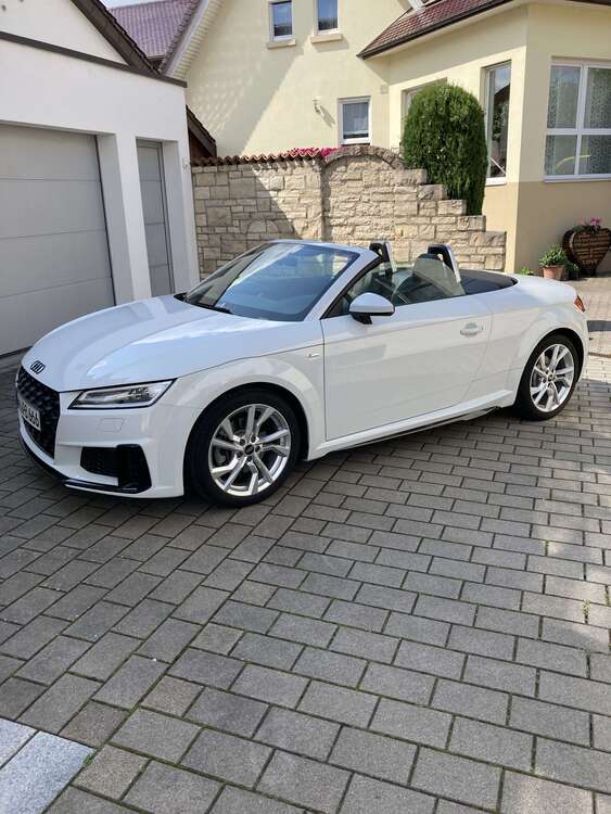 Audi TT 18.250 km 35.900 € Gundelsheim 74831