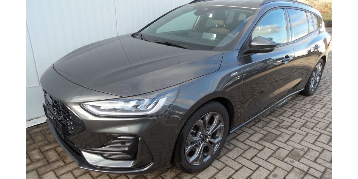 Ford Focus 21.800 km 21.500 &euro; Georgsmarienhütte 49124