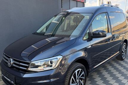 VW Caddy 138.300 km 17.950 &euro; Duisburg 47259