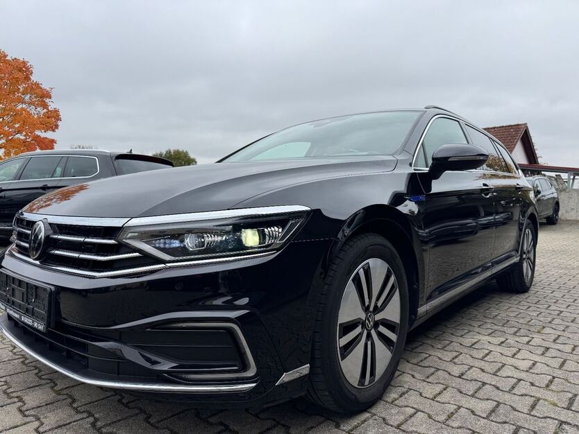 VW Passat Variant 39.623 km 25.990 € Ichenhausen 89335