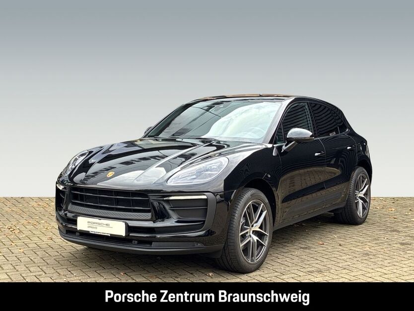 Porsche Macan 33.499 km 70.930 € Braunschweig 38114