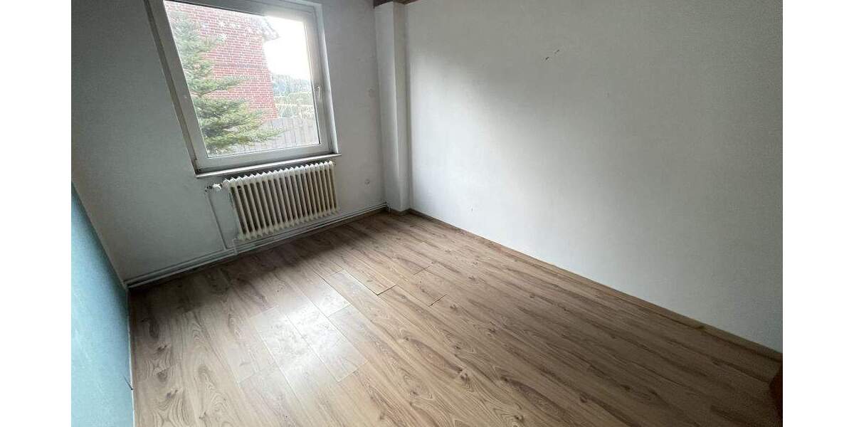 Einfamilienhaus Schortens Middelsfähr - 6 Zimmer, 130 m&sup2;, 160.000&euro; | Angebot:25797686