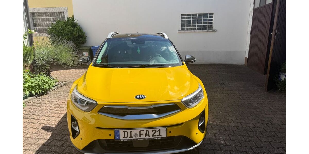 Kia Stonic 40.000 km 17.900 &euro; Babenhausen 64832