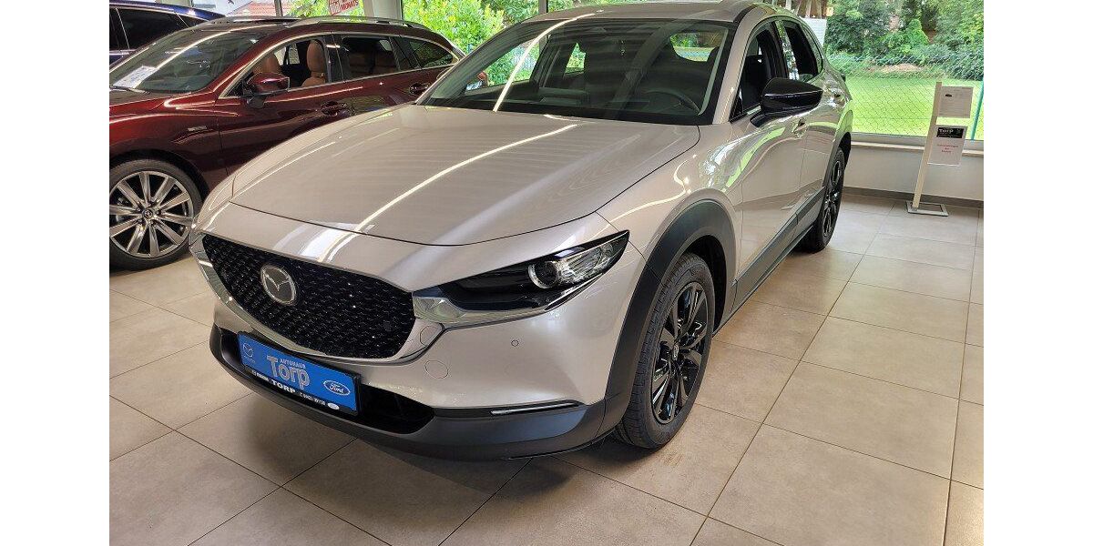 Mazda CX-30 6.141 km 26.990 &euro; Wilhelmshaven 26388
