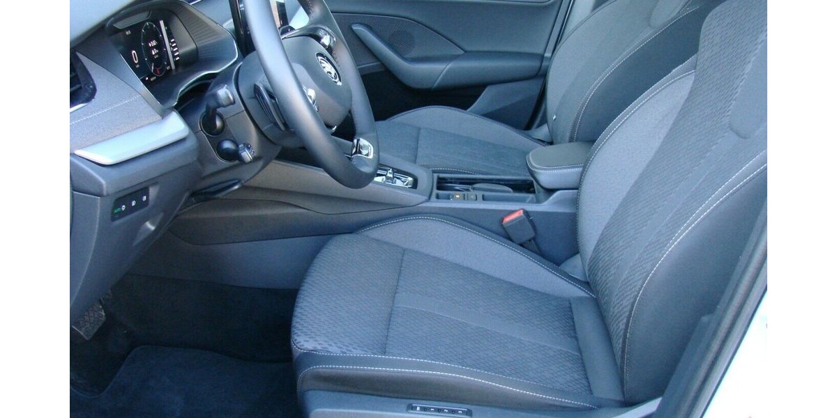 Skoda Octavia 2.0TDI Style ACC Columbus HeadUp AHK 48.103 km 25.980 &euro; Falkensee 14612