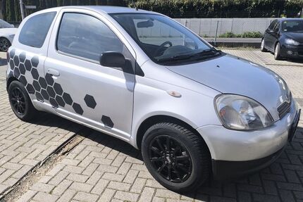 Toyota Yaris 108.000 km 1.750 &euro; Klingenberg am Main 63911