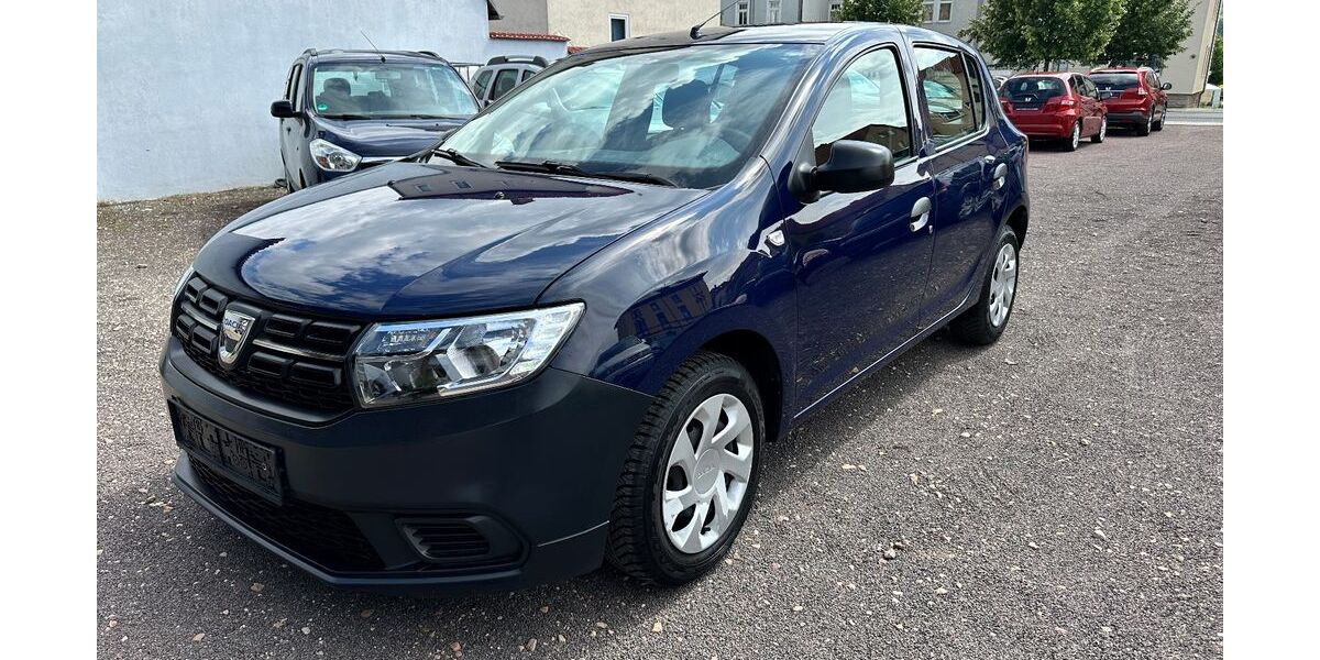 Dacia Sandero 21.000 km 6.199 &euro; Gotha 99867