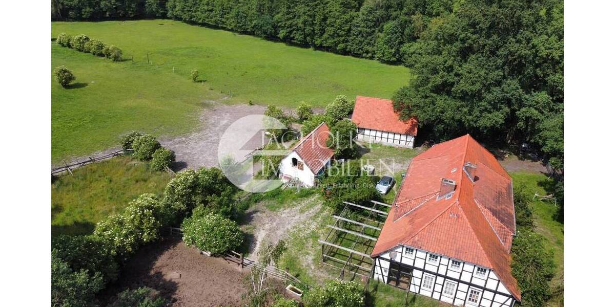 Mehrfamilienhaus, Wohnhaus Bienenbüttel / Wichmannsburg Wichmannsburg - 8 Zimmer, 396 m&sup2;, 715.000&euro; | Angebot:25700604