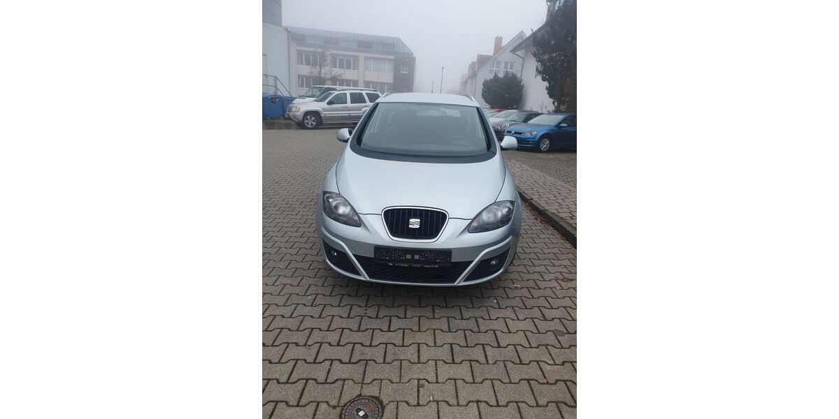 Seat Altea 139.766 km 5.650 &euro; Kronberg 61476