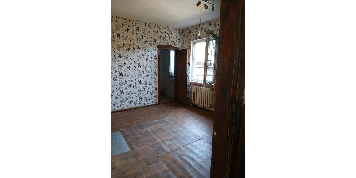 Einfamilienhaus Kahla - 4 Zimmer, 130 m&sup2;, 120.000&euro; | Angebot:26955275