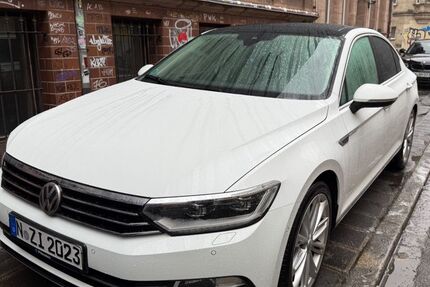 VW Passat 152.453 km 15.990 &euro; Nürnberg 90443