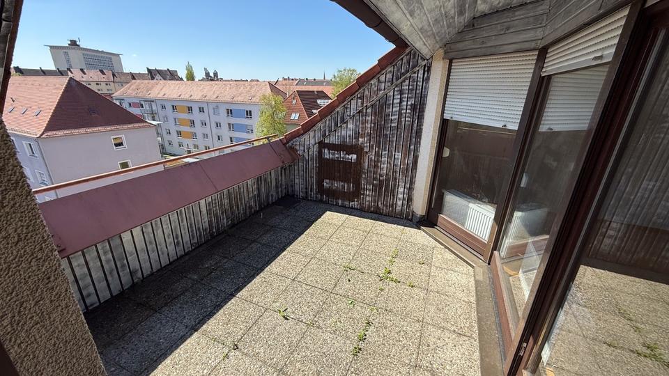 Dachgeschoßwohnung Nürnberg Hasenbuck - 3 Zimmer, 102 m&sup2;, 320.000&euro; | Angebot:26271637