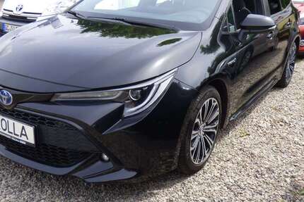 Toyota Corolla 97.500 km 19.860 &euro; Glauchau 08371