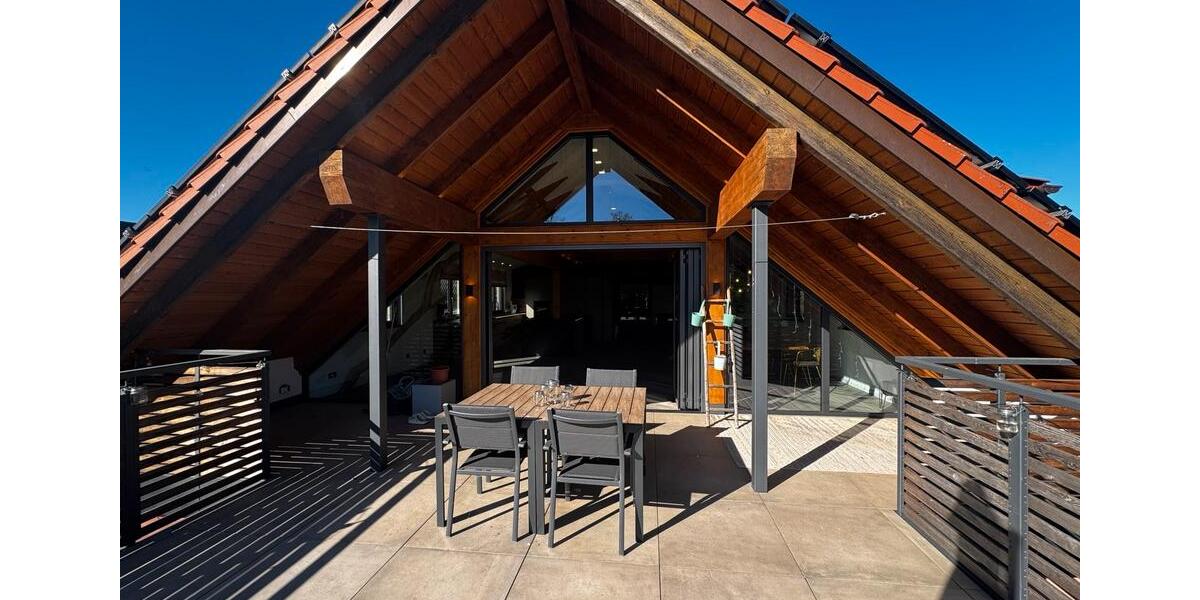 Dachgeschoßwohnung Stegaurach - 5 Zimmer, 180 m&sup2;, 2.300&euro; | Angebot:26288325