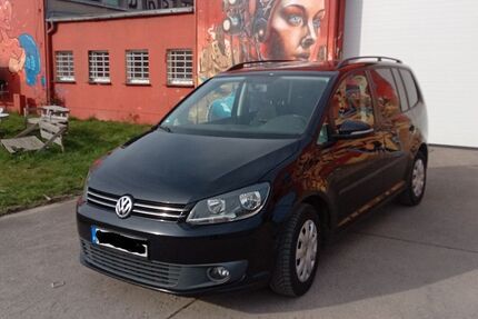 VW Touran 188.000 km 7.000 &euro; Radebeul 01445