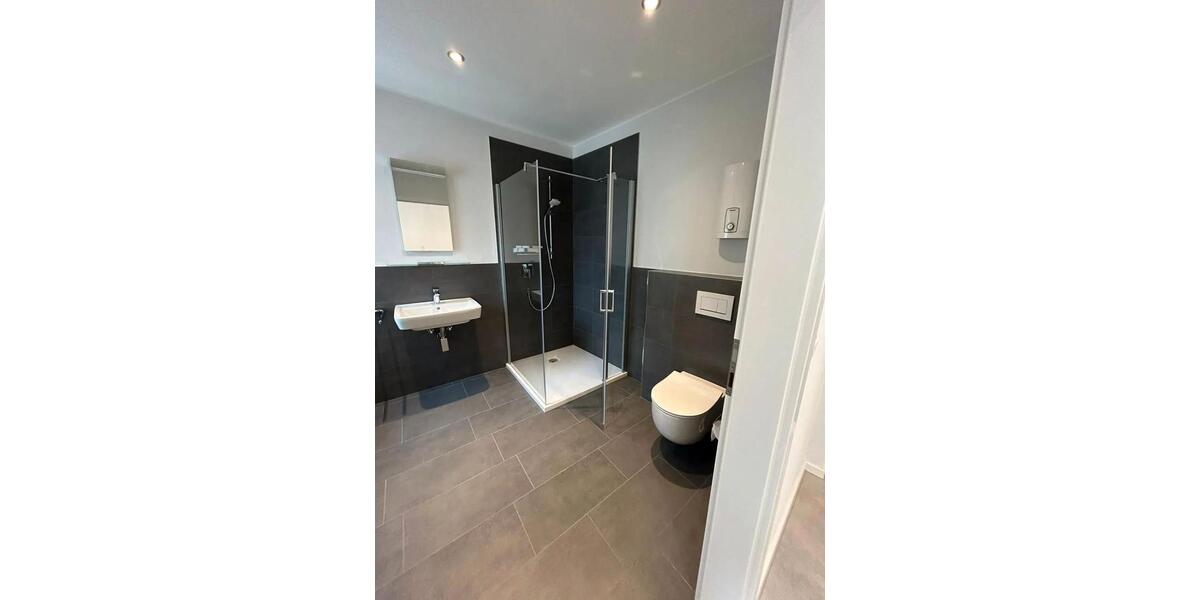 Einfamilienhaus Trier West-Pallien - 2 Zimmer, 74 m&sup2;, 990&euro; | Angebot:26053263
