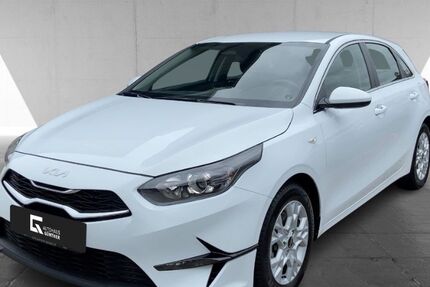 Kia ceed / Ceed 18.977 km 16.666 &euro; Ahrensburg 22926