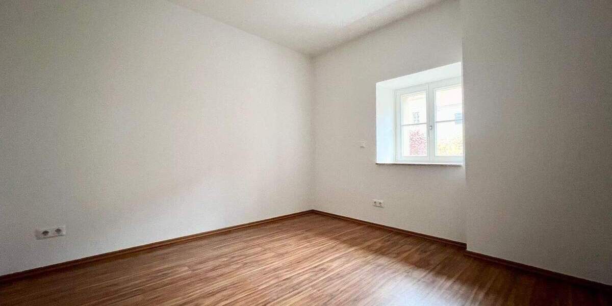 Etagenwohnung Kreischa Lungkwitz - 2 Zimmer, 51 m&sup2;, 110.000&euro; | Angebot:25738455