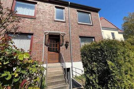 Haus Bremen Walle - 4 Zimmer, 79 m&sup2;, 239.000&euro; | Angebot:25835173