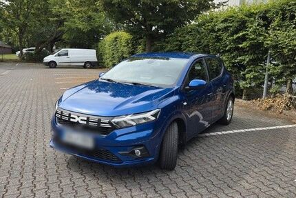 Dacia Sandero 33.850 km 15.950 &euro; Burgschwalbach 65558