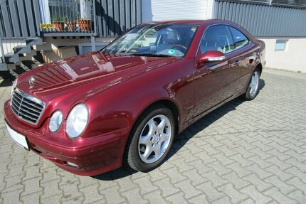 Mercedes CLK 320 Elegance nur 81.300 Kilometer