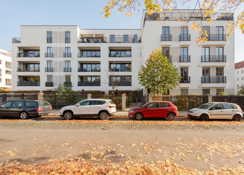 Wohnung zum Mieten in Dresden 1.674 € 120 m²